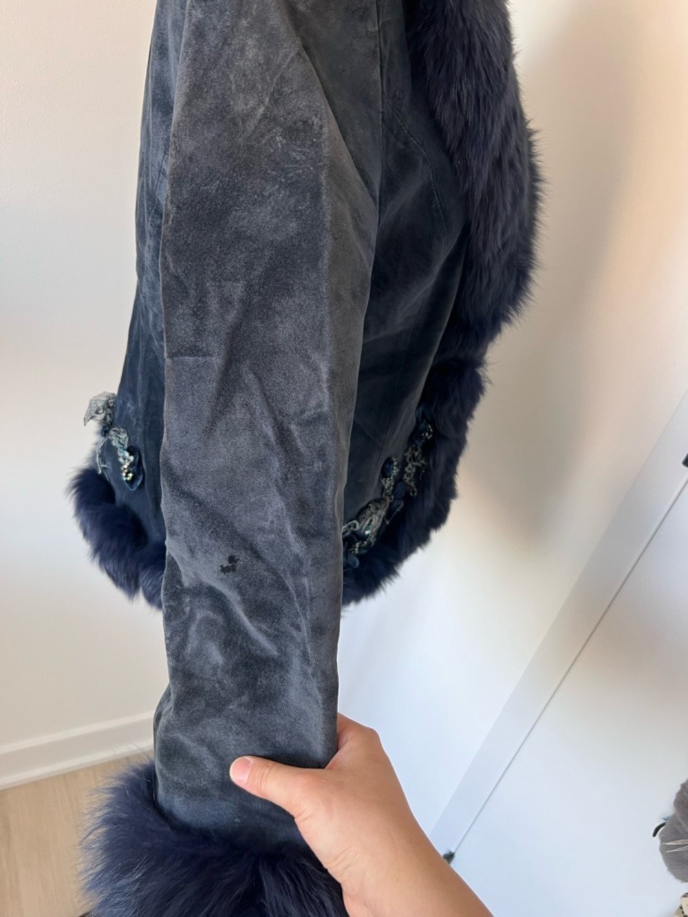 Vintage Navy Suede Jacket with Real Fox Fur Beaded Floral Embroidery S-M Boho - Picture 6 of 14